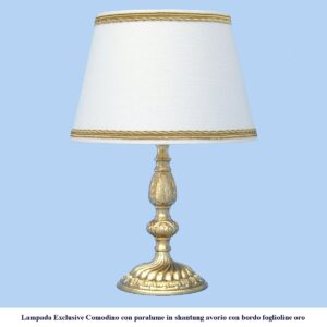 Lampada classica in ottone Exclusive per comodino con paralume