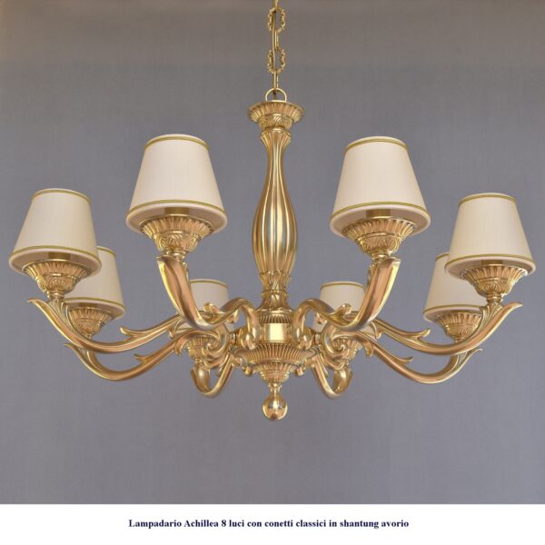 Lampadario classico in ottone modello Achillea Grande 8 luci con conetti classici